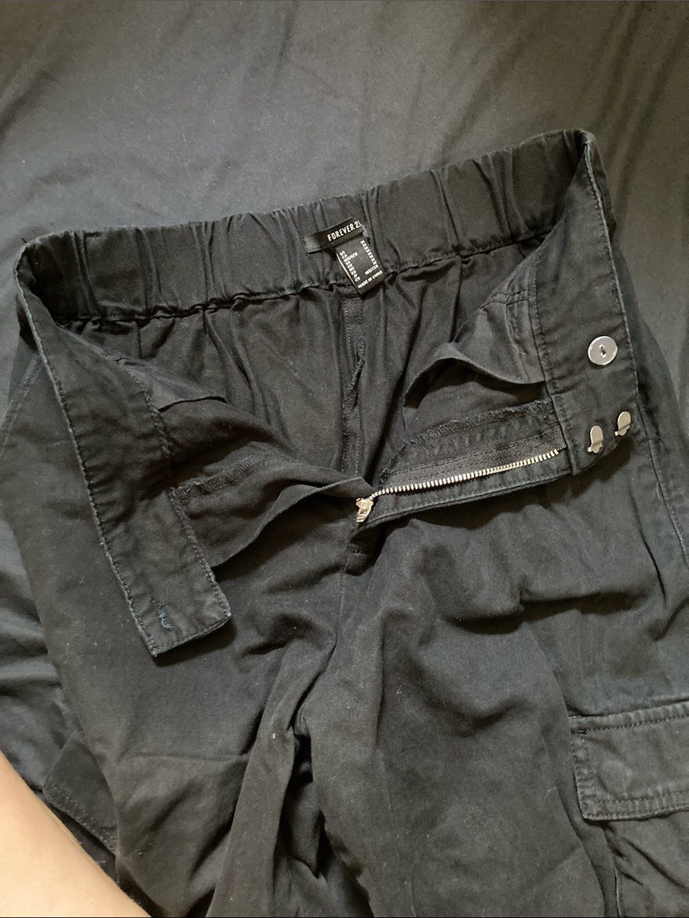 Forever 21 Black Cargo Pants Cinch Elastic Ankle Women's Utility Size Medium - Picture 8 of 11